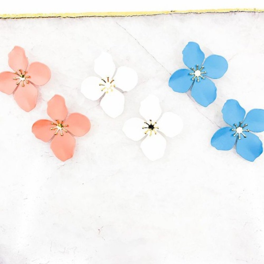 Coated‎ Flower Earrings